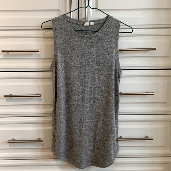 GAP Softspun grey crew neck tank Sz XS - Picture 1 of 2